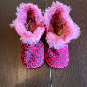 Ugg 2/3 Baby - Hot Pink Cheetah print